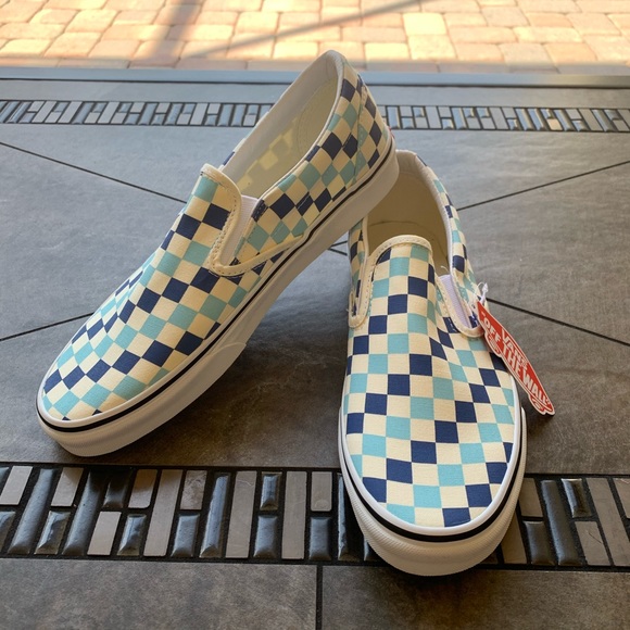 Vans checkerboard slip on •BRAND NEW • NEVER WORN - Picture 2 of 13